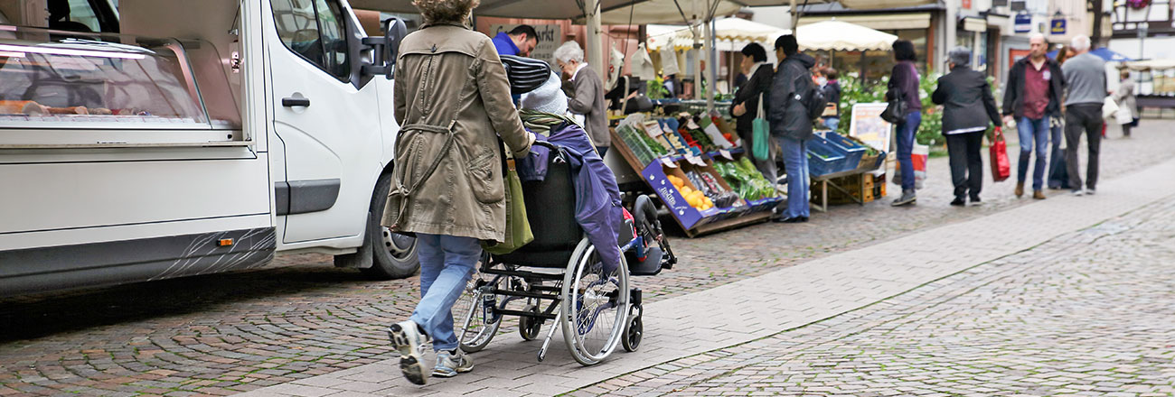 Rollatorweg in der Lohrer Innenstadt